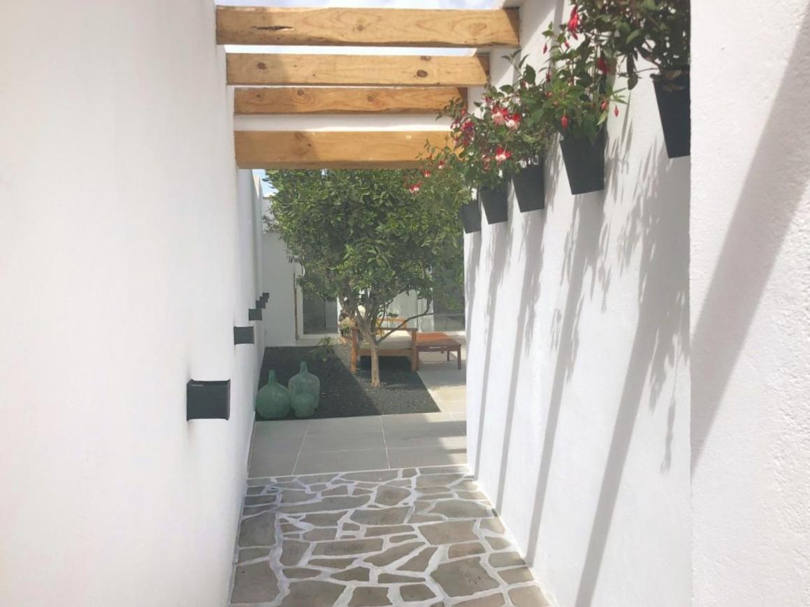 Casita Blanca Cerca De Timanfaya